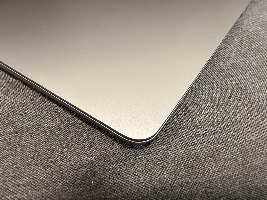 Macbook Air M1 8GB 256GB スペースグレイ