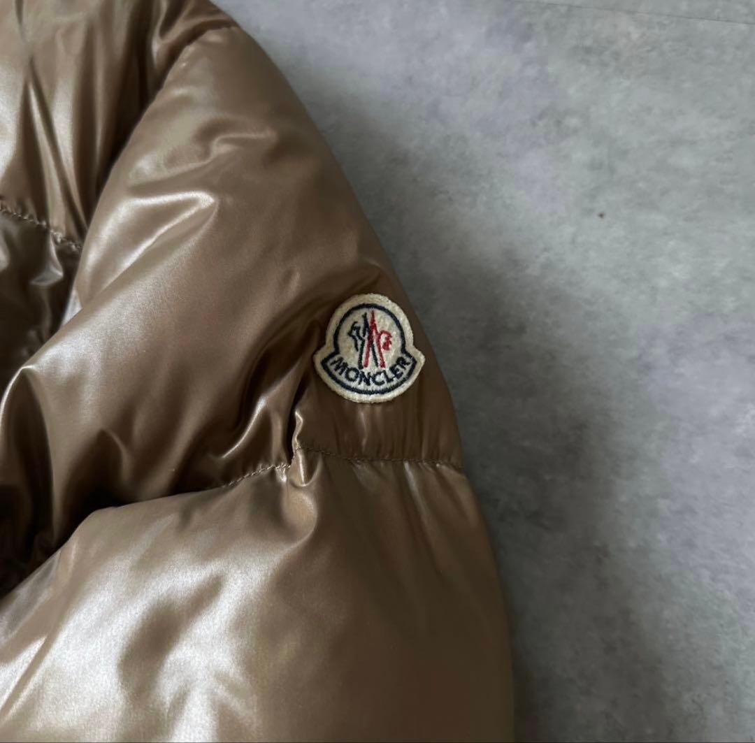 茶タグ⭐️モンクレールダウンジャケット　ブラウン