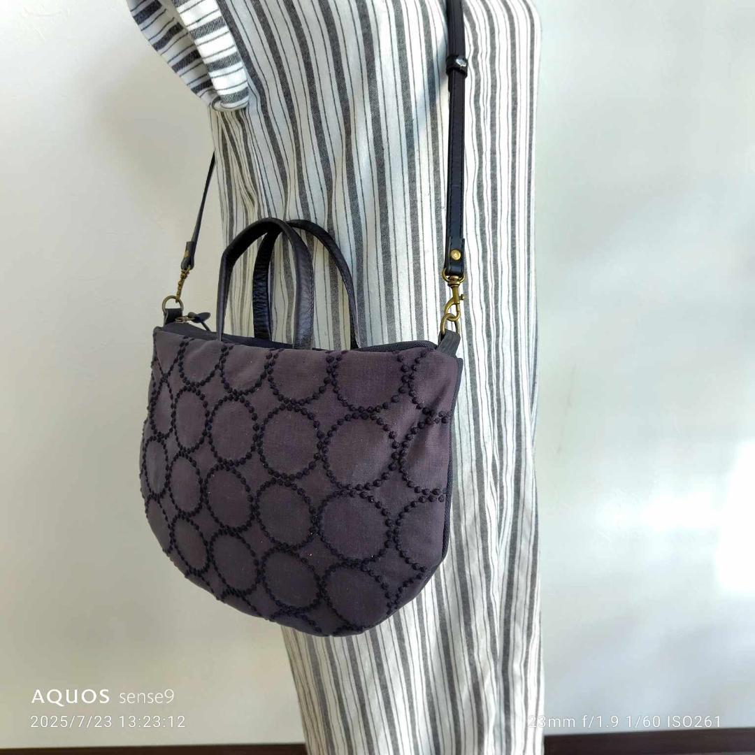 猫美様/2025tambourineタンバリンチャコール/ラウンドショル