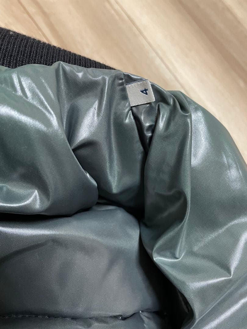 モンクレールダウン サイズ4