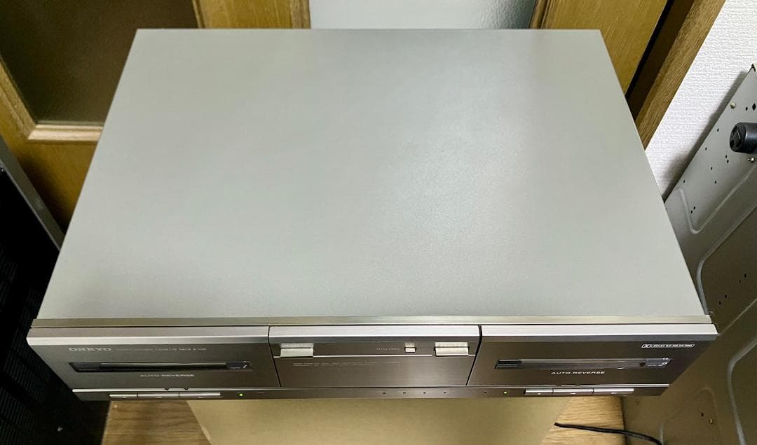 【完動・美品】ダブルカセットデッキ　ONKYO　K-100