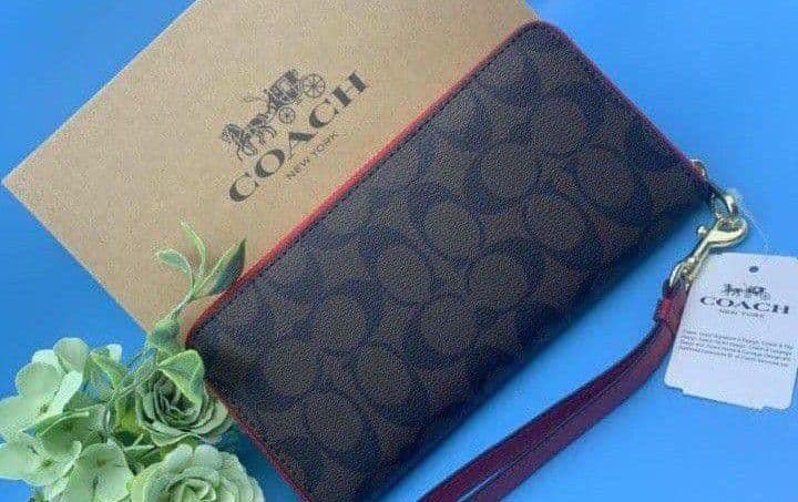 新品未使用コーチ長財布ブラウンレッドシグネチャー レディースメンズ送料無料