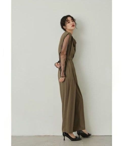 美品 niana ニアナ スタンドアウトカラーオールインパンツL 大きいゆったり