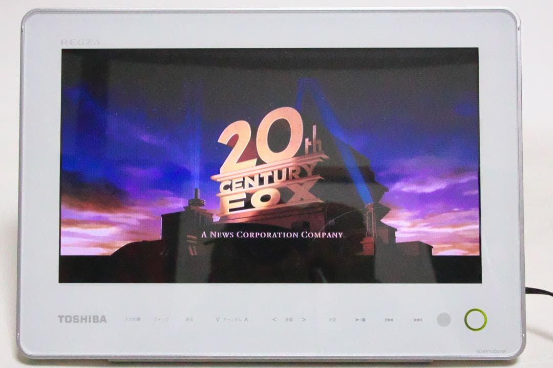 【訳あり】TOSHIBA ポータブルブルーレイプレーヤー SD-BP1000WP