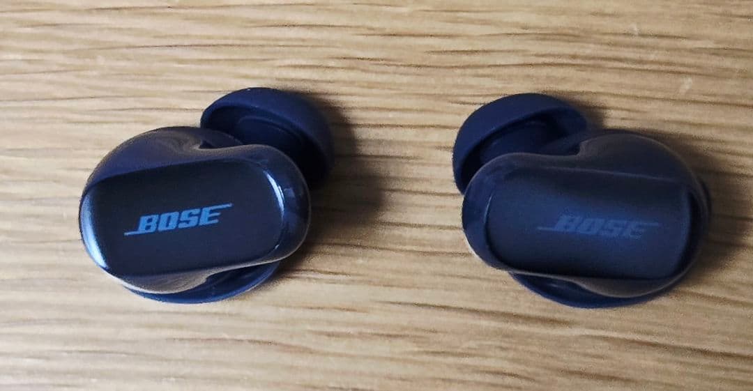 美品 BOSE QuietComfort Ultra Earbuds ルナブルー