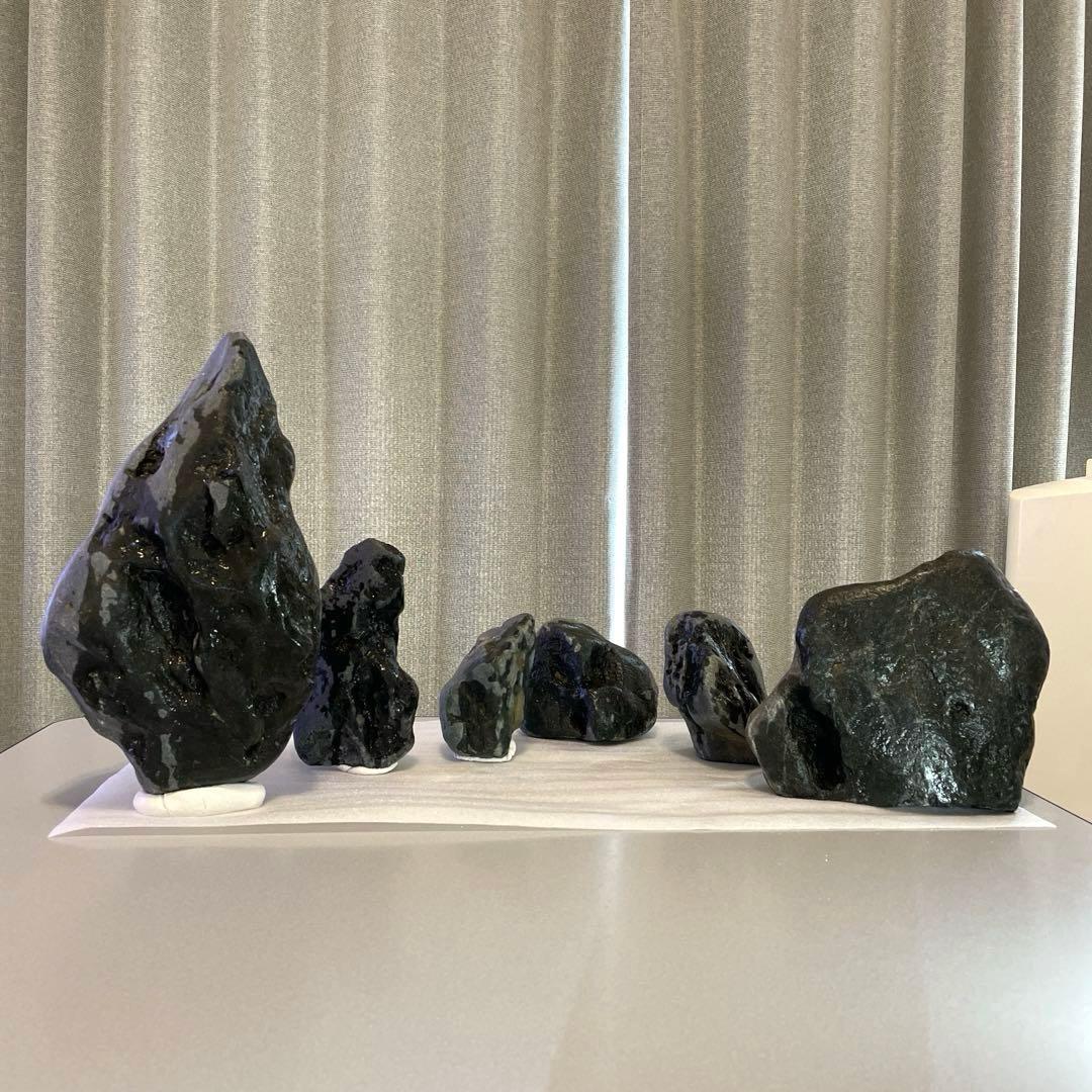 八海石　天然黒石　6個セット 水槽用レイアウト　14kg