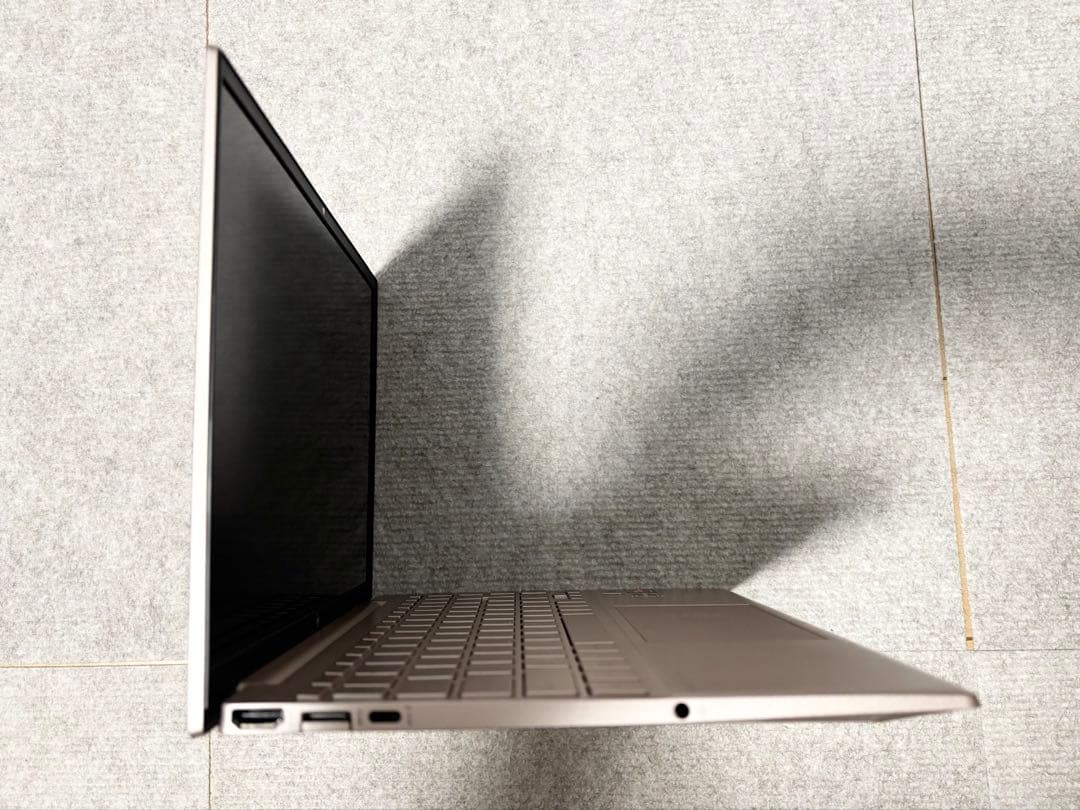 HP Pavilion 13.3インチ 超軽量ノートPC Ryzen7 16GB