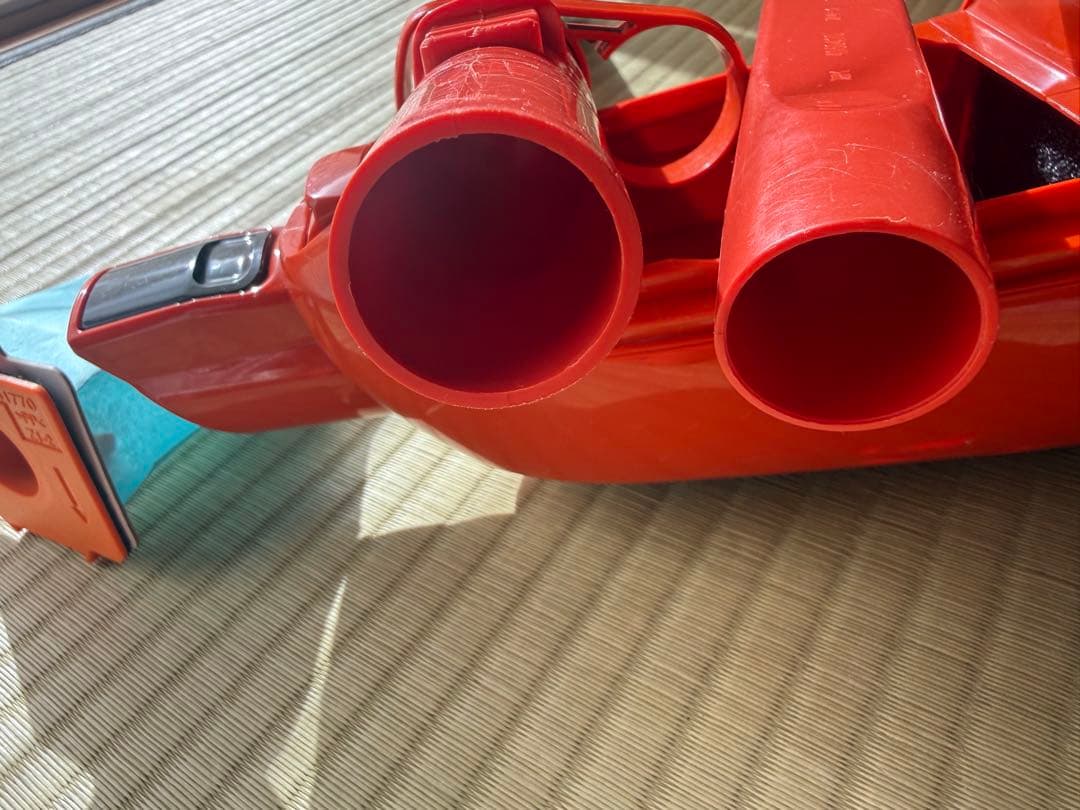 マキタ makita 充電式クリーナー ターボ60 CL113FD