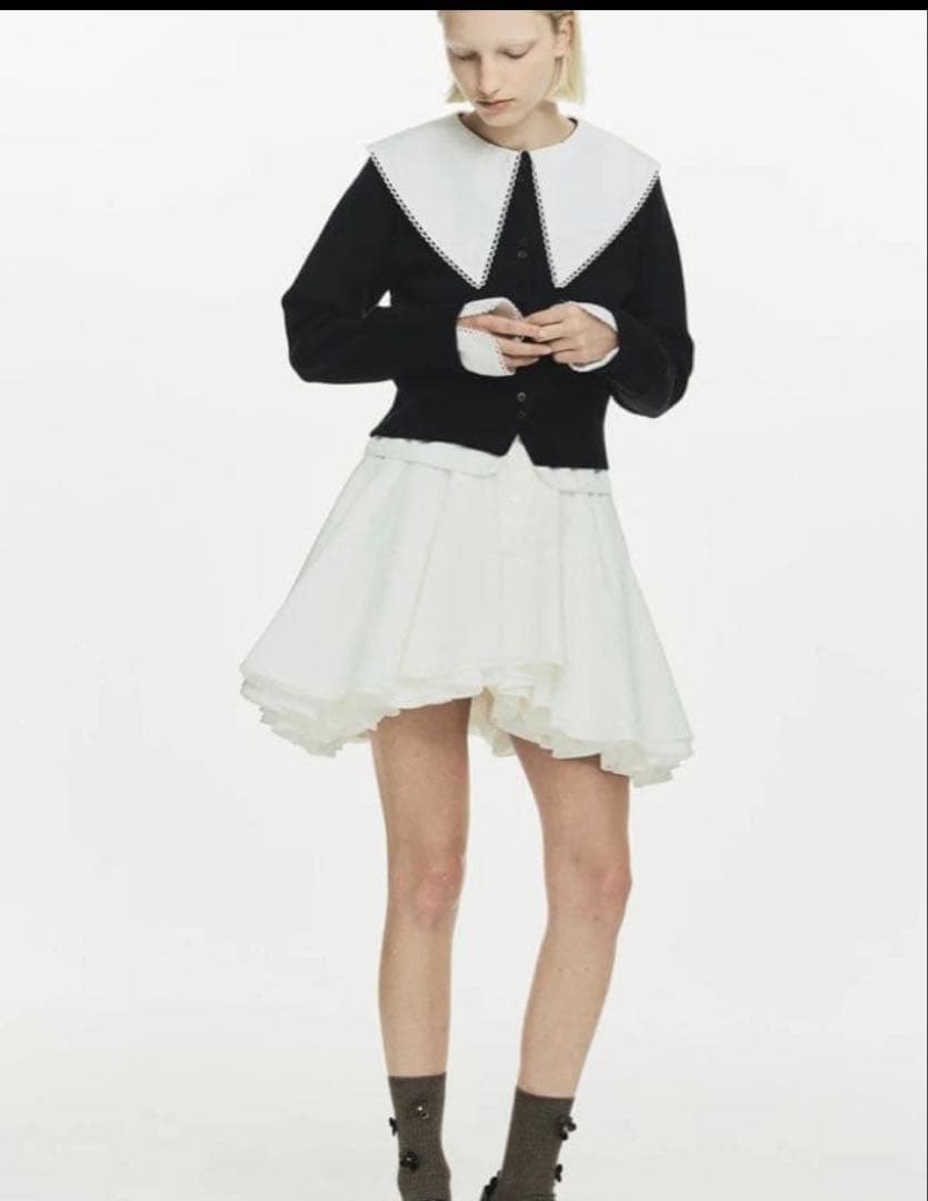 Bibiy. ｜ PATTY PILGRIM TOP (BLACK)