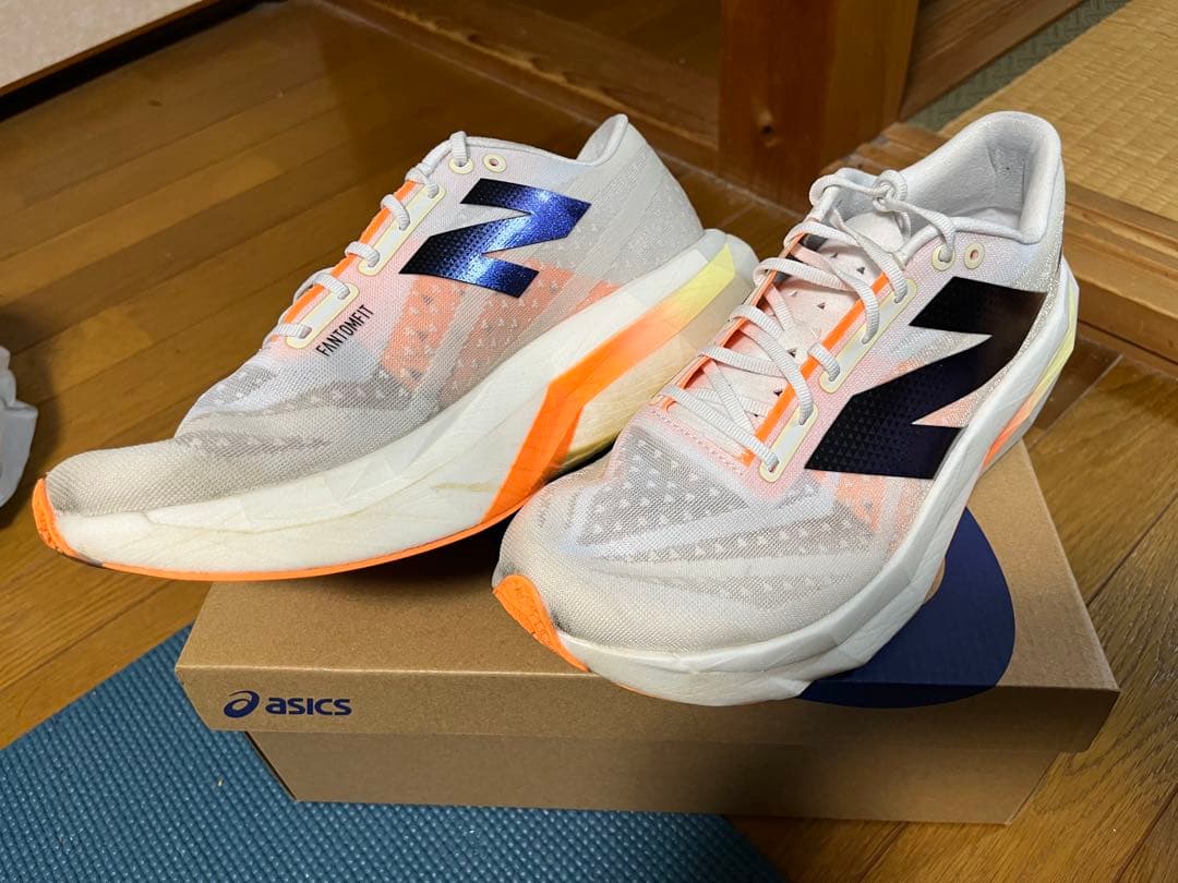 Fuelcell super comp elite v4（27cm）