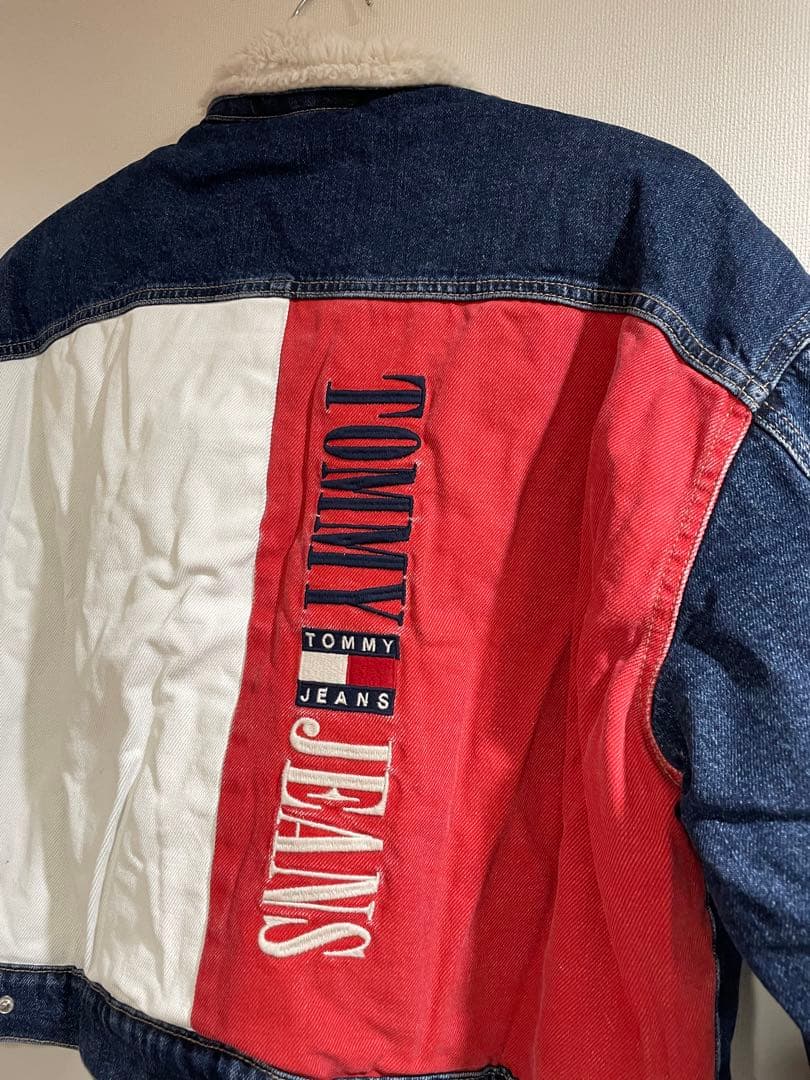 aki　トミーヒルフィガーGジャン　 XL ボア付き　暖かい　トリコロール