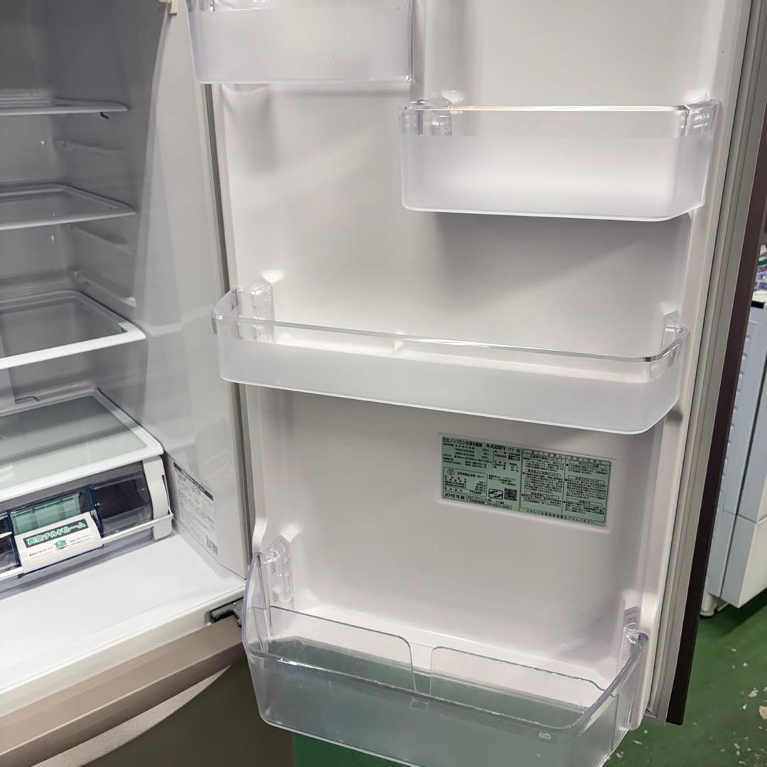 718 大型冷蔵庫　300L強 極美品　真空チルド　自動製氷機　一人暮らしにも！