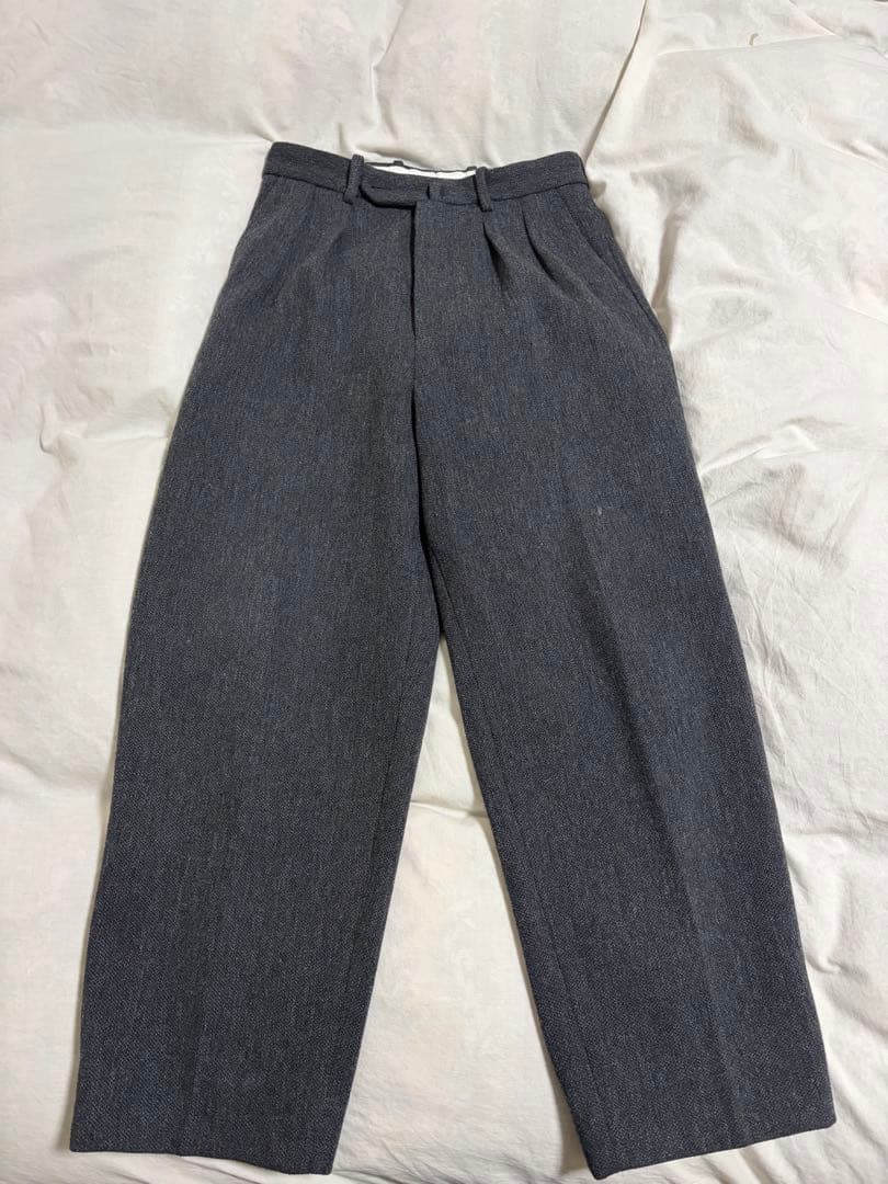 クッキークロス インツープリーツド レス トラウザーズ