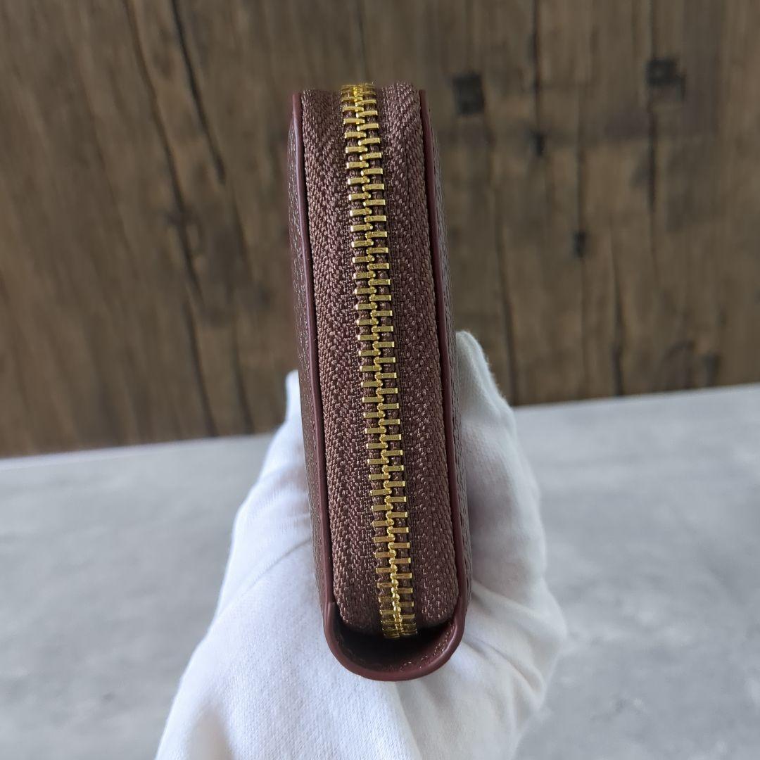 【新品】ヴィヴィアンウエストウッド　長財布 955VW338