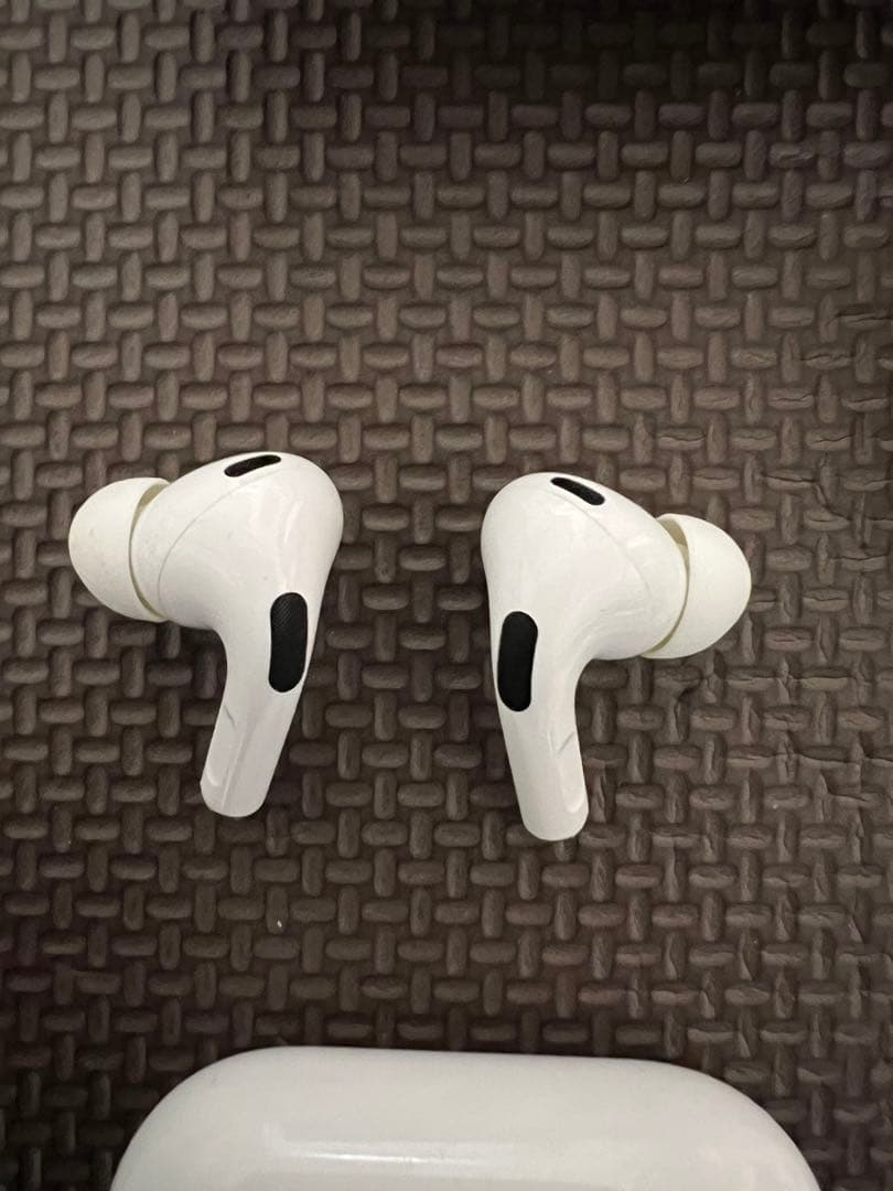 AirPods Pro 第2世代　本体 箱充電ケース付き