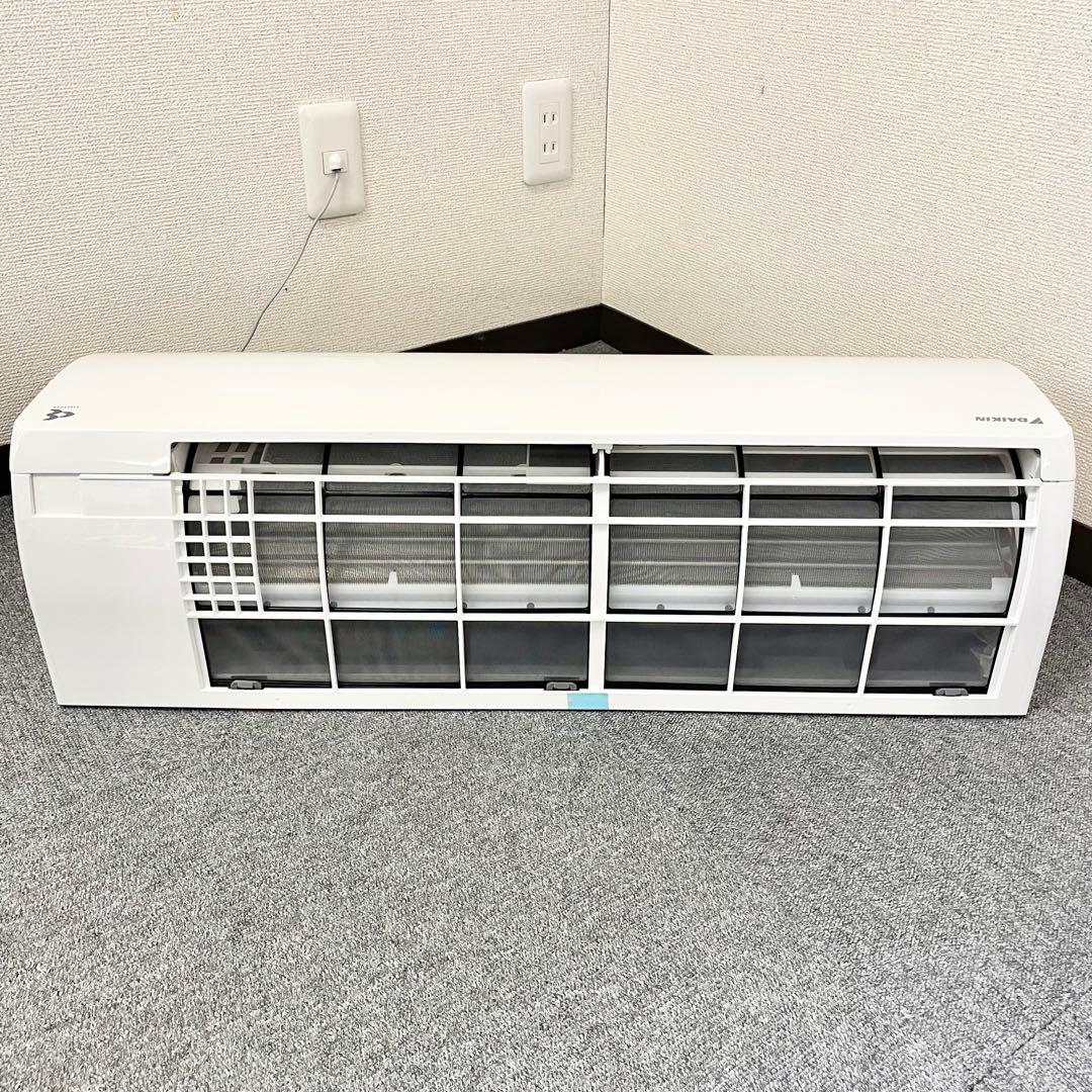ダイキン工業株式会社　２０２１年製 AN22YESK-W