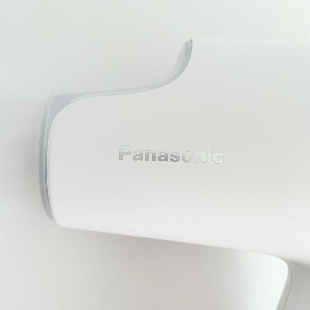Panasonic ヘアドライヤー EH-NB0G 白 ナノケア 高浸透ナノイー