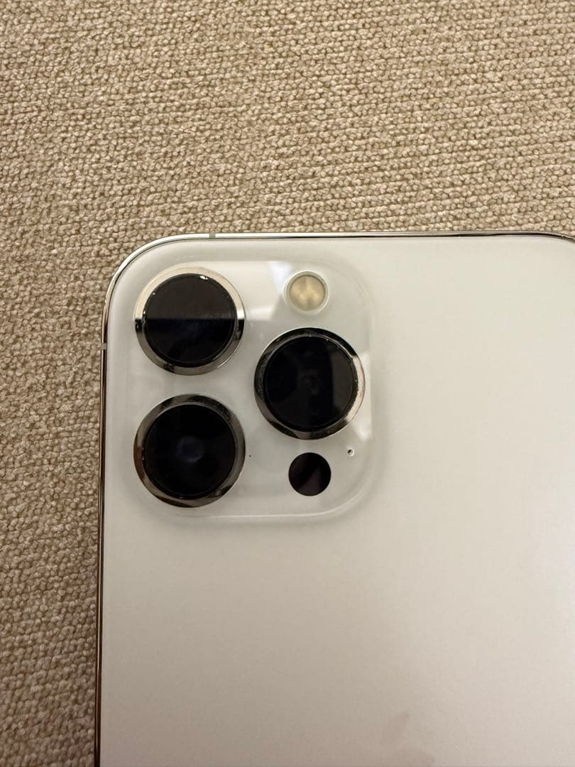 Apple iPhone 13 Pro Maxシルバー 本体