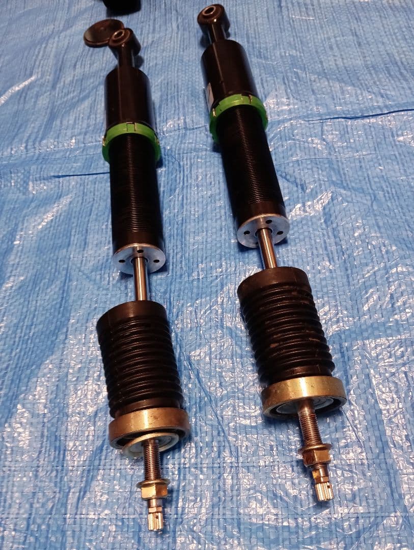 ★ダイハツイースla300s　車高調★ジャンク品/バネ４本、ベアリング付