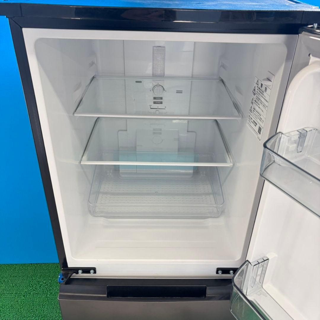 762 マッドブラック　付け替えどっちもドア　冷蔵庫　小型 一人暮らし　極美品