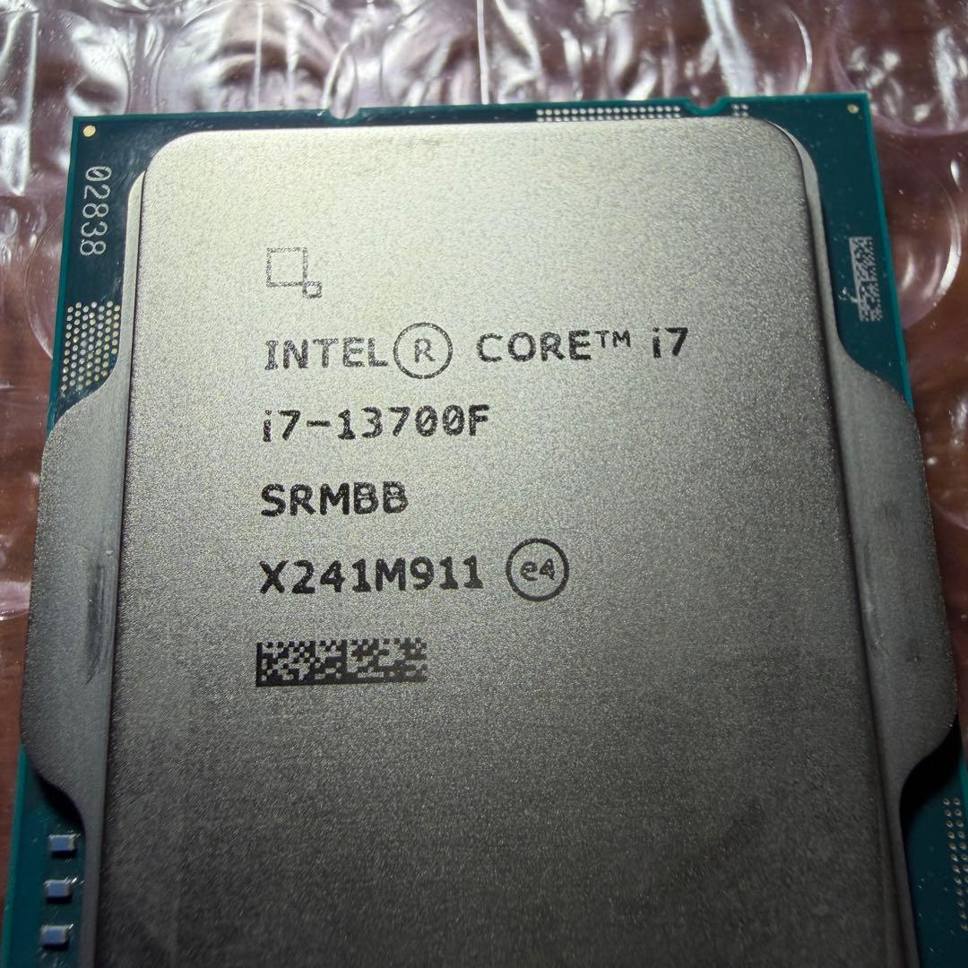 Intel Core i7-13700F CPU 動作未確認 ジャンク扱い