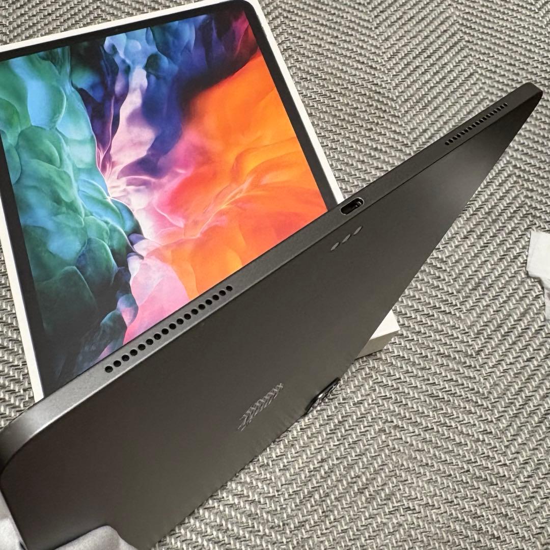 iPad pro 12.9インチ 第4世代 256GB スペースグレイ