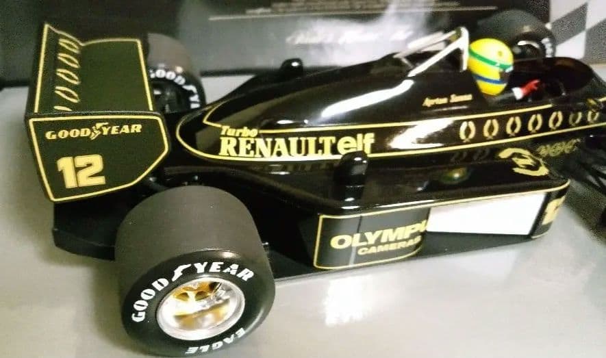 ミニチャンプス 1/18 F1 ロータス 97T ルノー A.セナ