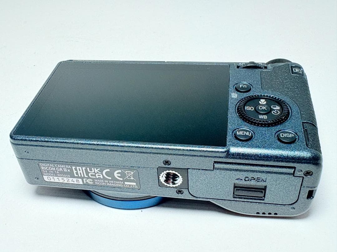 メーカー保証残アリ 新品級 リコー GR IIIx Urban Edition