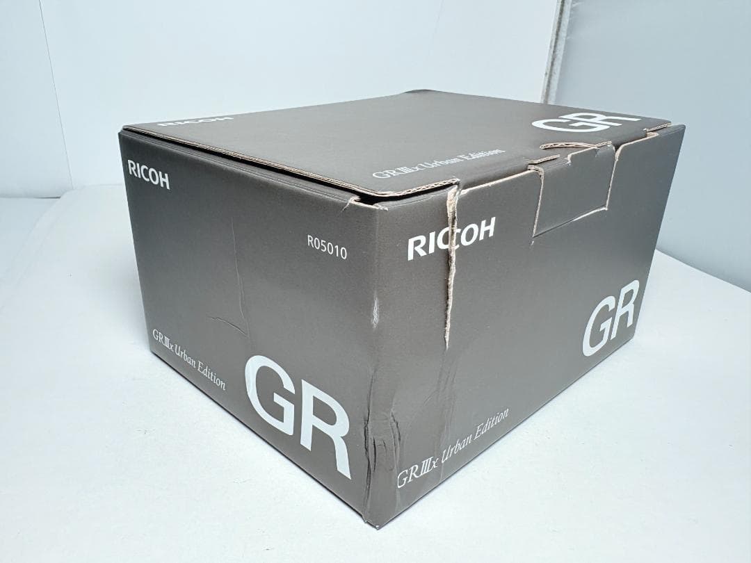 メーカー保証残アリ 新品級 リコー GR IIIx Urban Edition