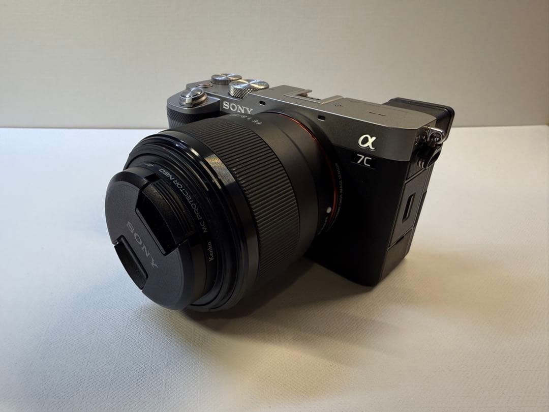 Sony α7C ミラーレス一眼＋単焦点レンズ