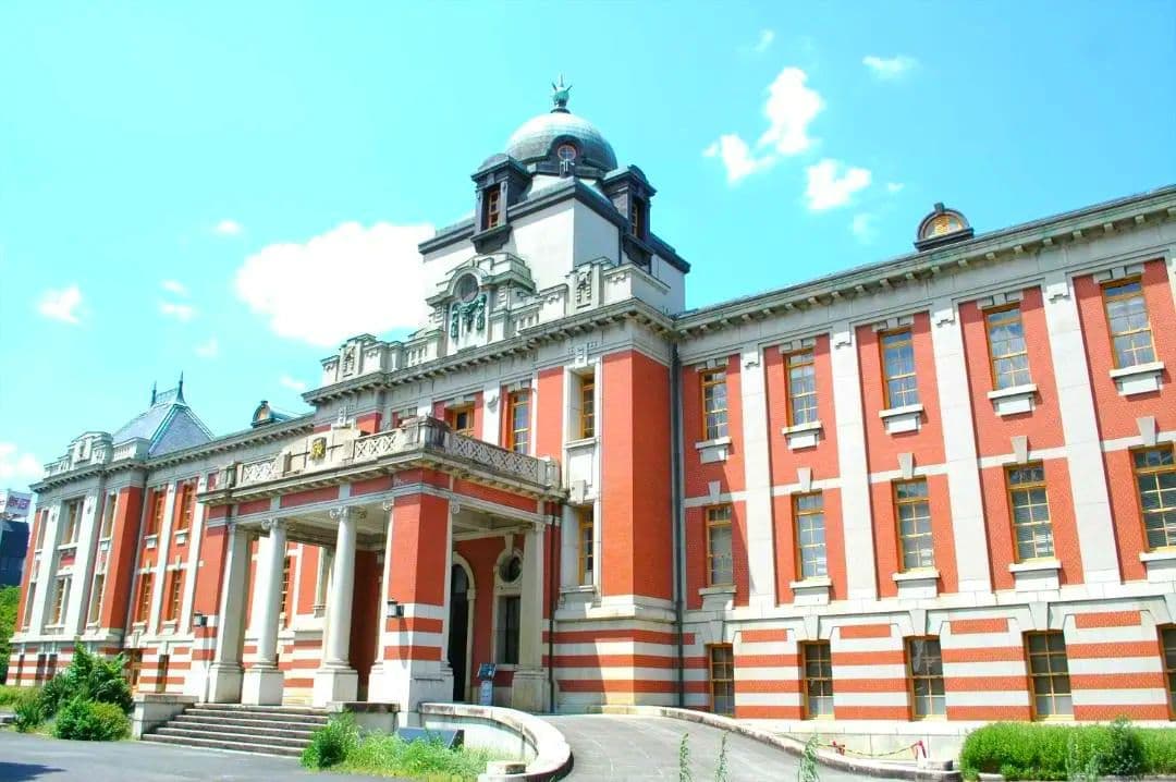 Nikon D70s　ズームレンズ付