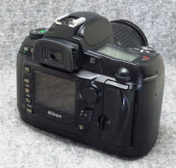 Nikon D70s　ズームレンズ付