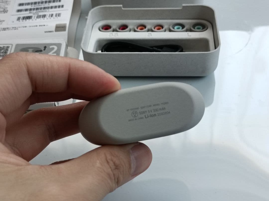 【ほぼ新品】SONY WF-1000XM5 プラチナシルバー