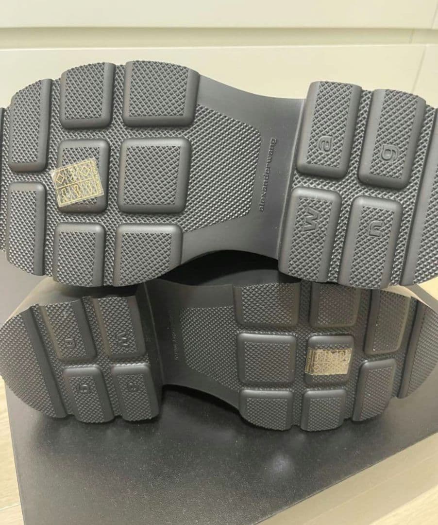 ねこ アレキサンダーワン アンクルブーツ