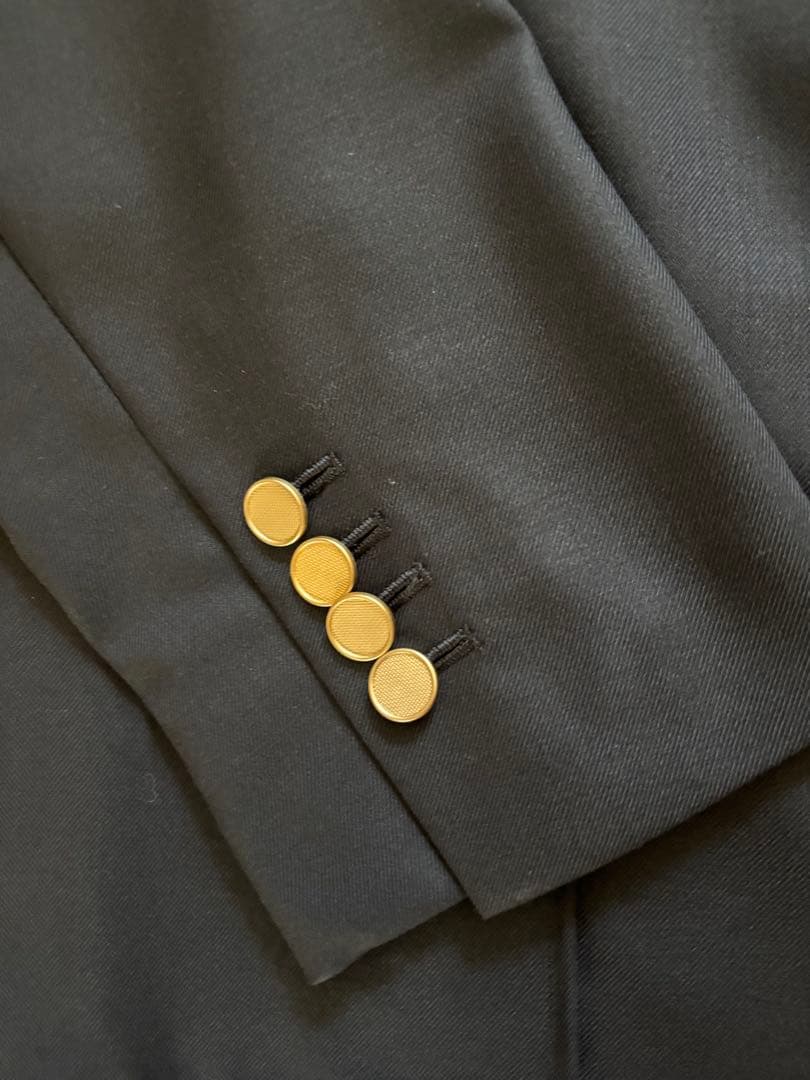 大きいサイズ　UNTITLED マナードベーシックジャケット　サイズ44