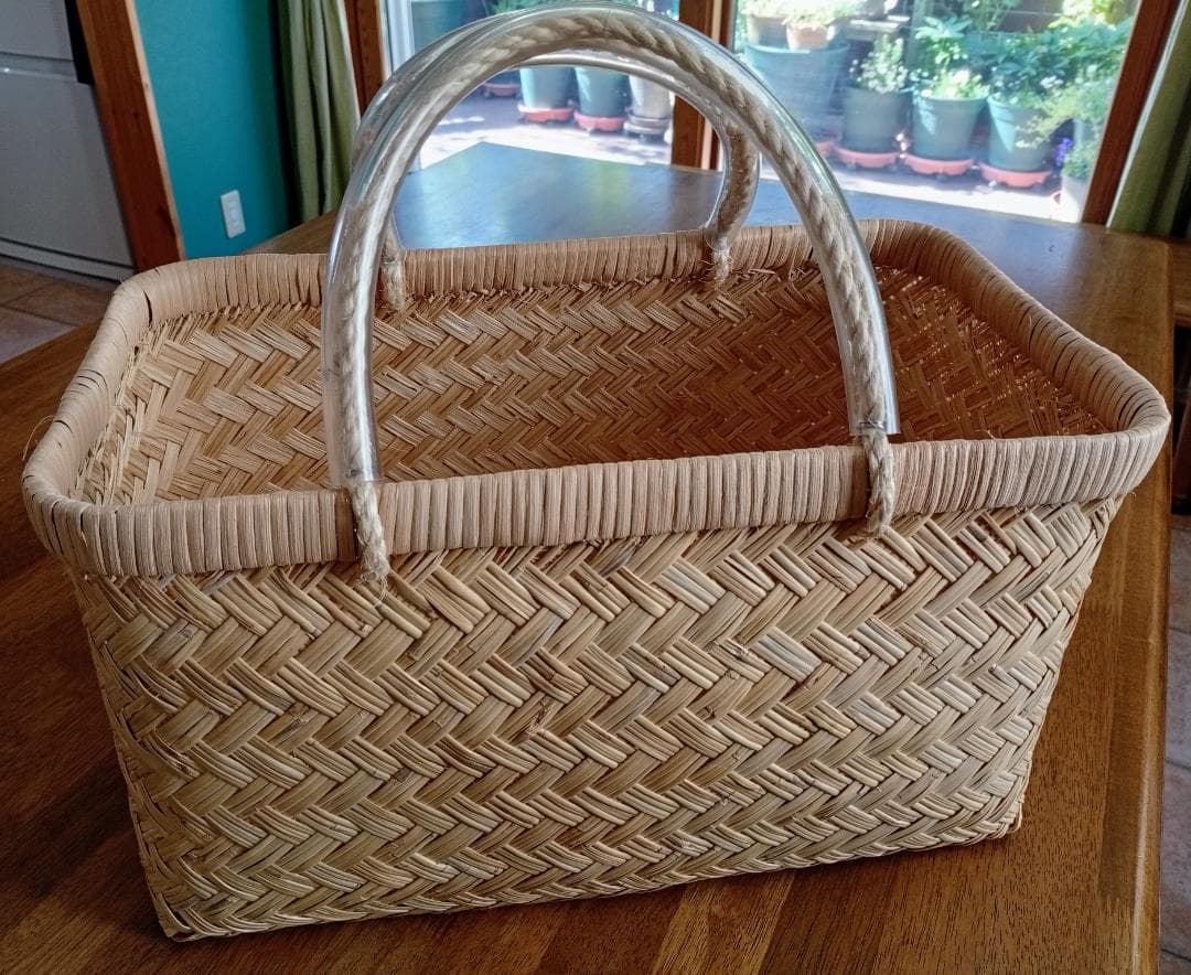 鳥越スズ竹細工【市場かご】大サイズ：岩手県二戸職人の手作り工芸品