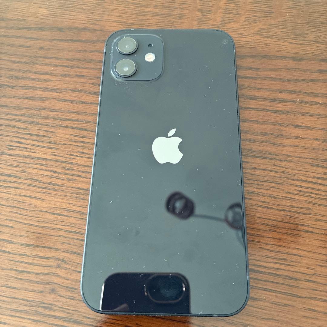 Apple iPhone 12 ブラック 本体のみ