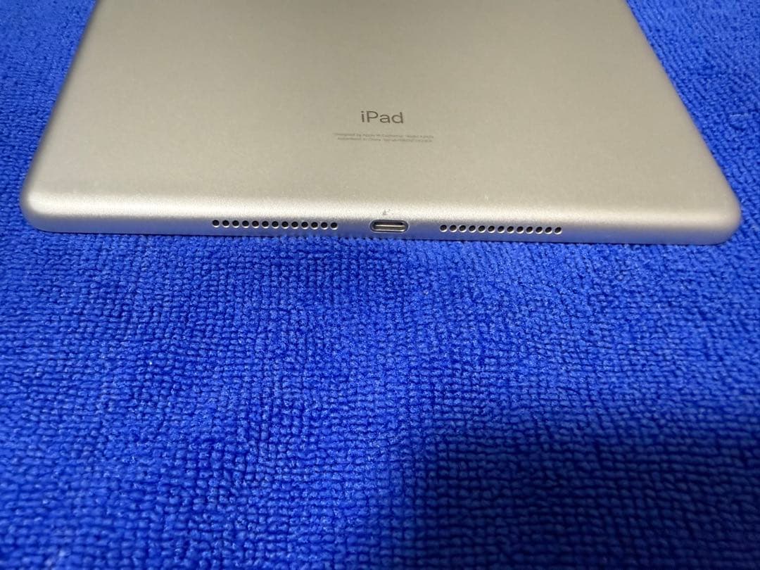 iPad (第8世代) Wi-Fi+Cellular SIMフリー 【ジャンク】