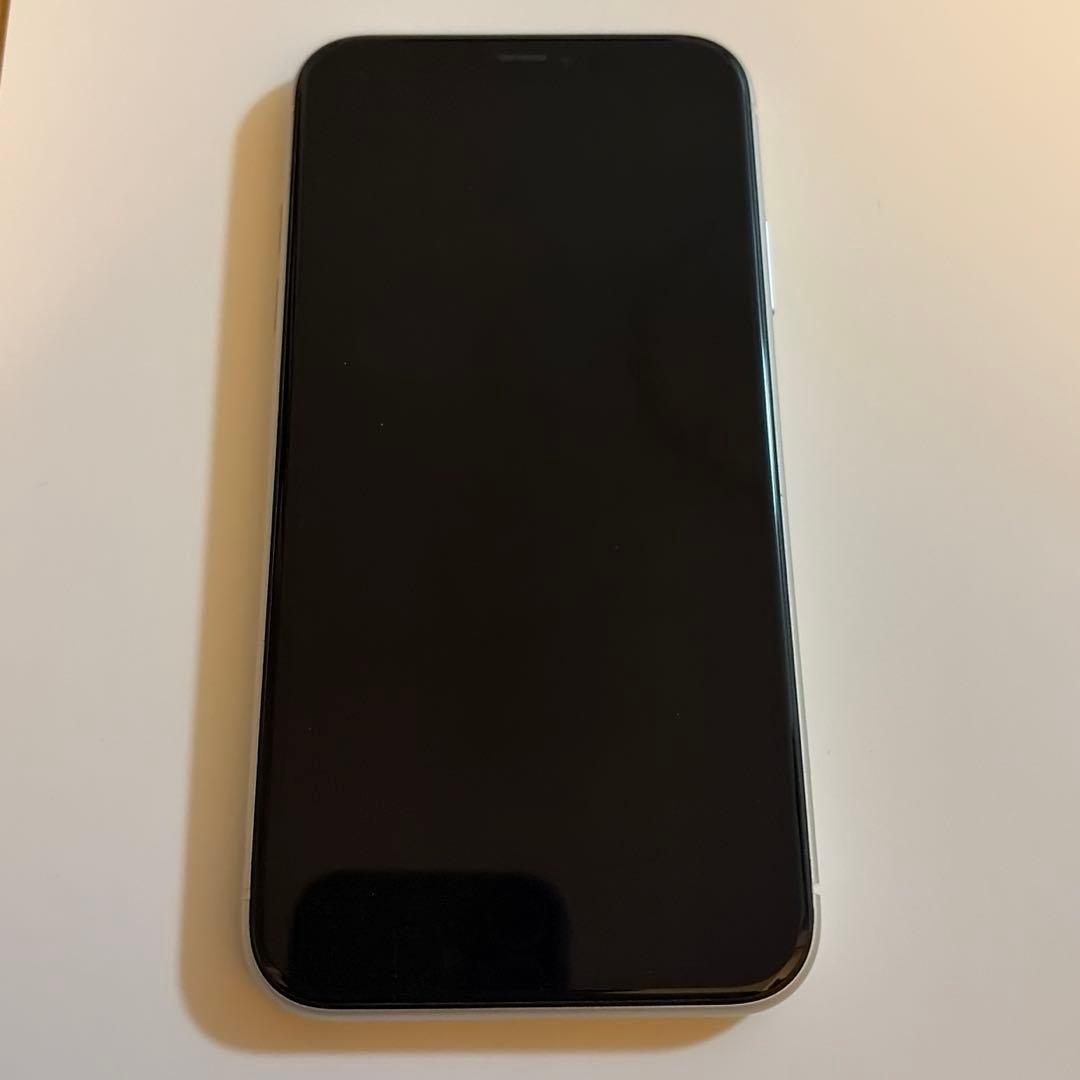 スマートフォン本体 iPhone11(64GB)