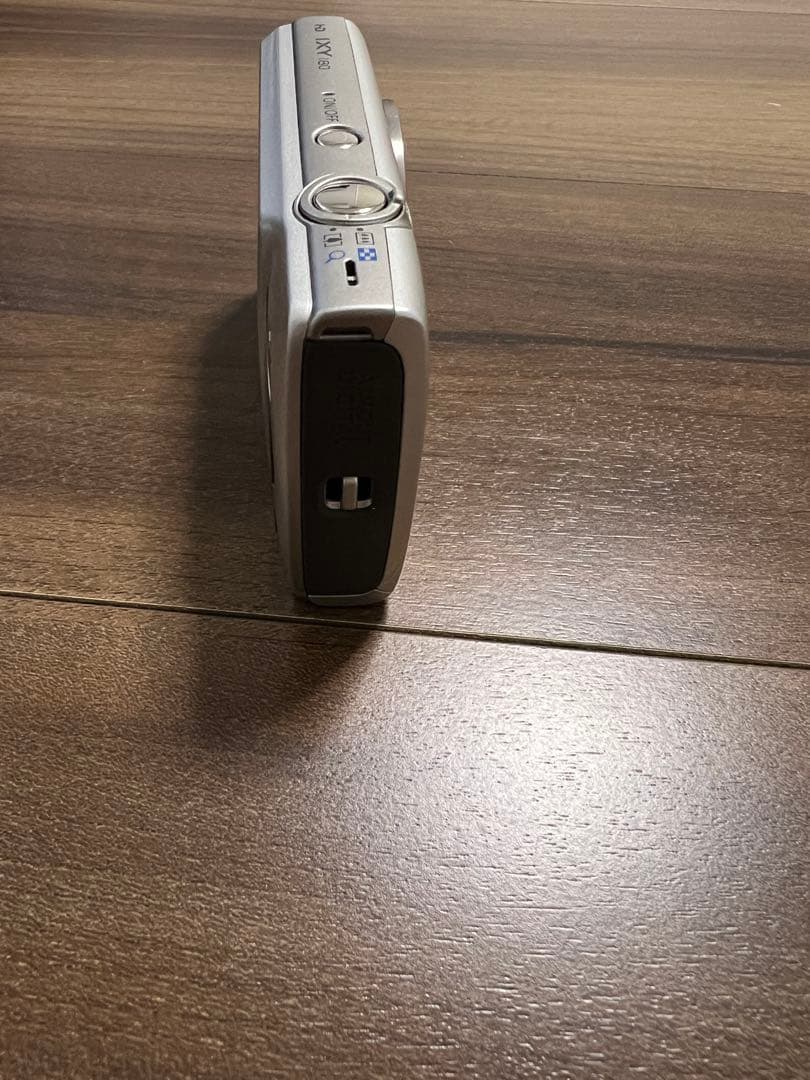 Canon IXY180 シルバー