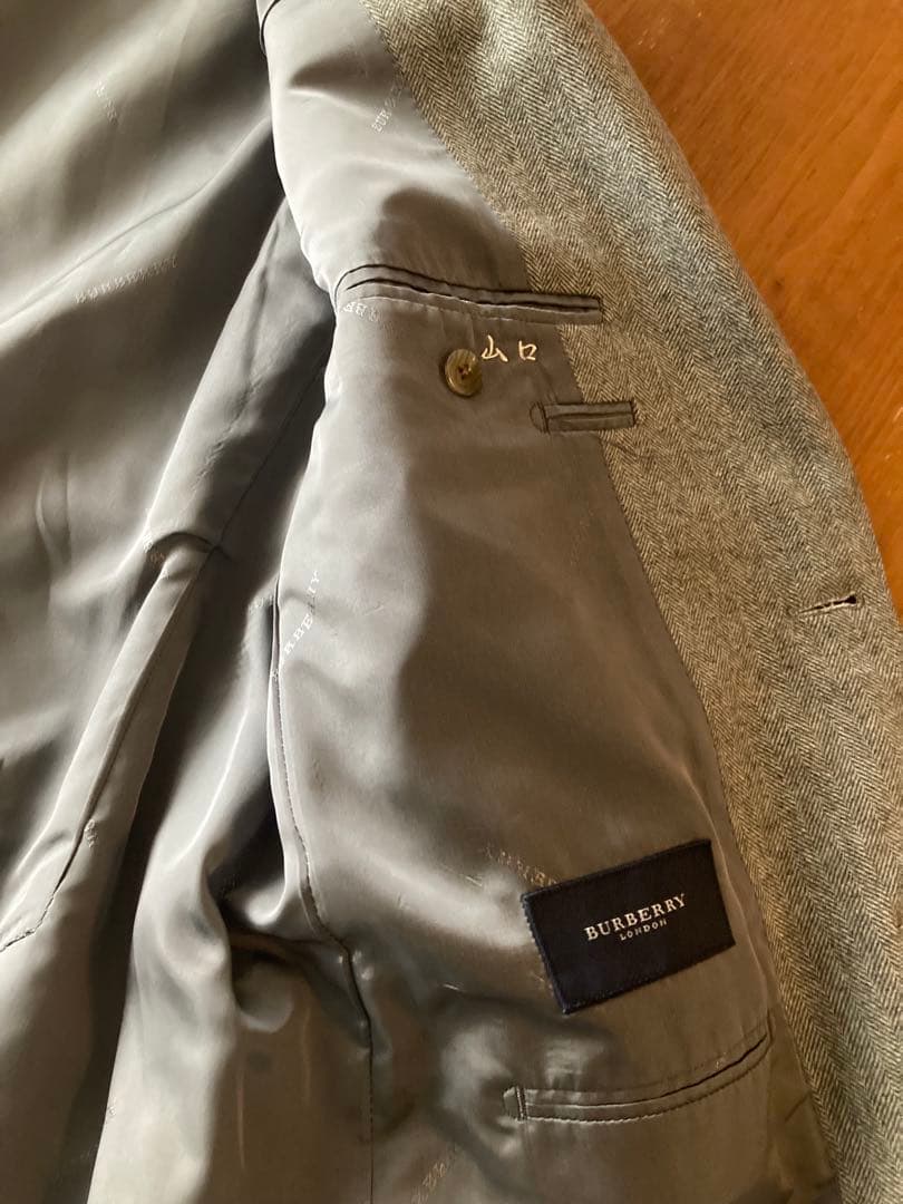 free　【BURBERRY】秋冬カシミヤテーラードジャケット