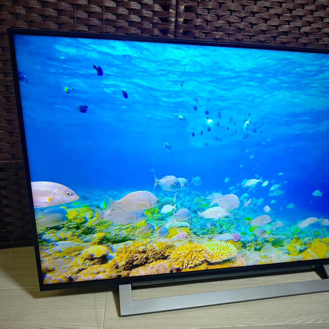 【極美品】東芝 43V型 4Kチューナー搭載 液晶テレビ レグザ 43M530X
