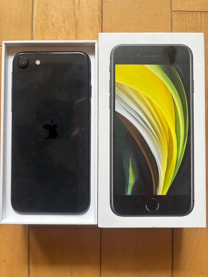 iPhone 2世代　64GBブラック