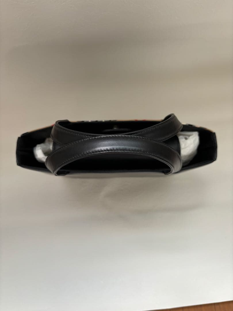 未使用品　BURBERRY （バーバリー）ブラックレザー　チェック柄バック