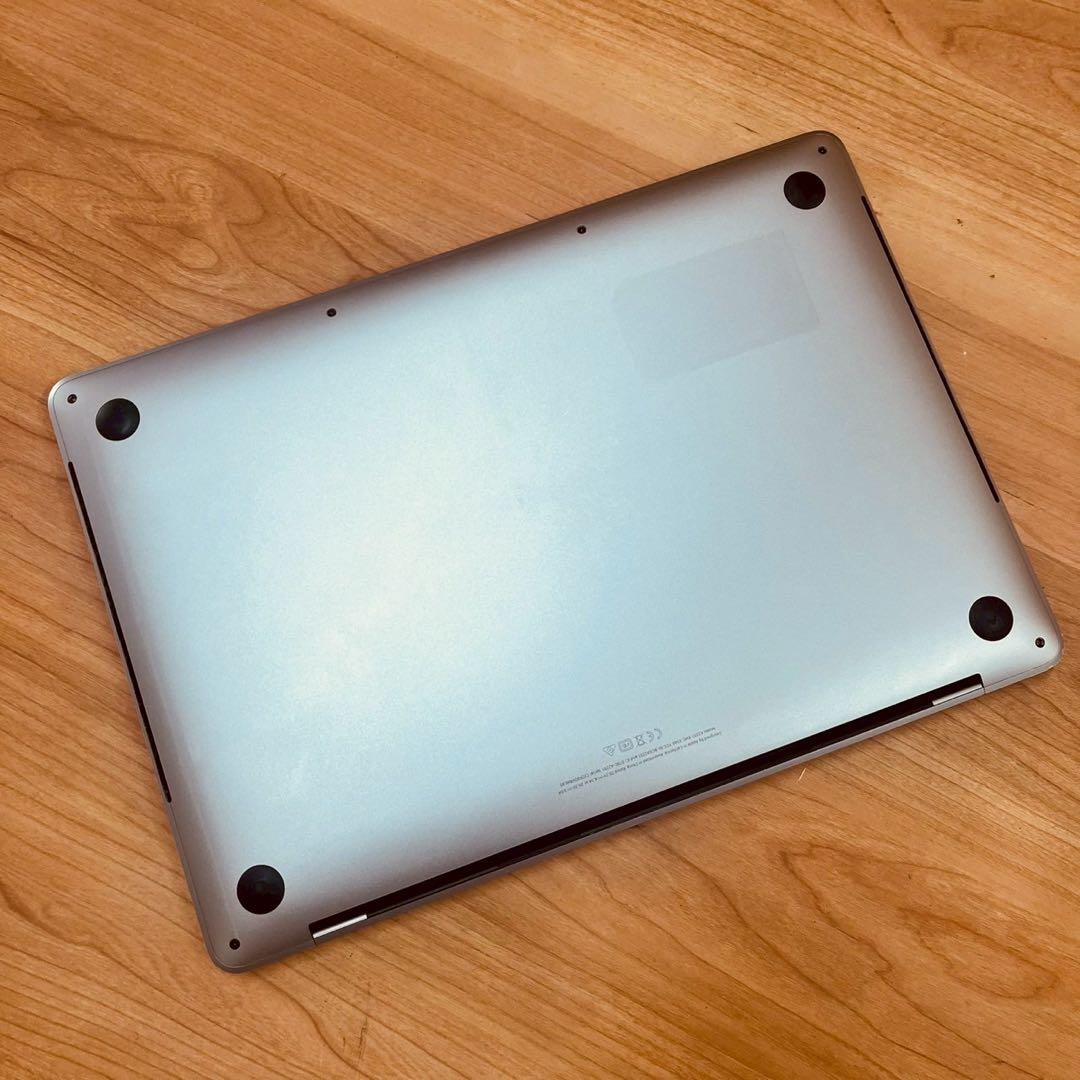 MacBook pro 13インチ 2020 i7 メモリ32GB 管理3858