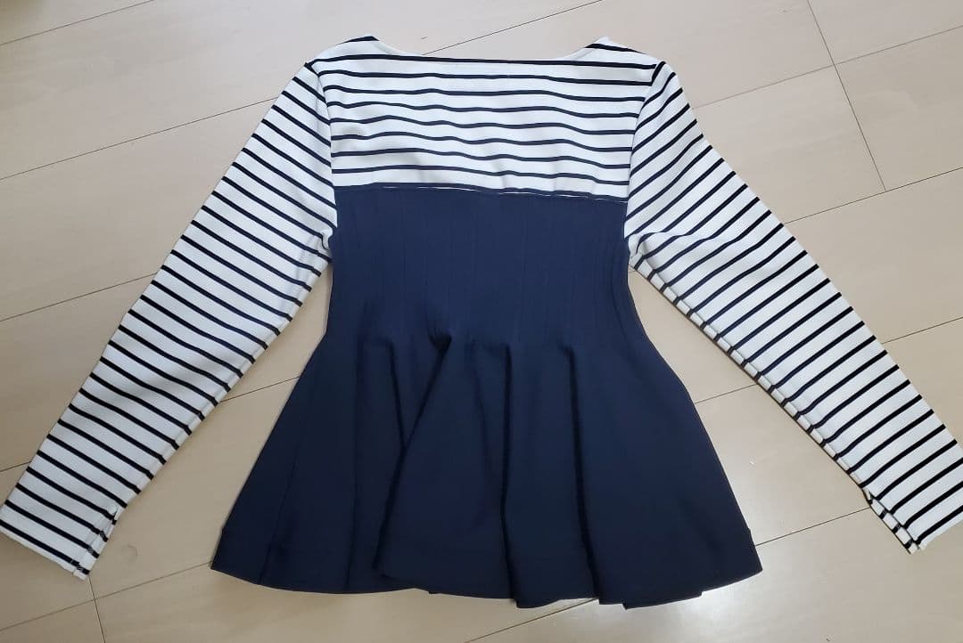 未使用 JUSGLITTY ジャスグリッティ カットソー レイヤード ニット