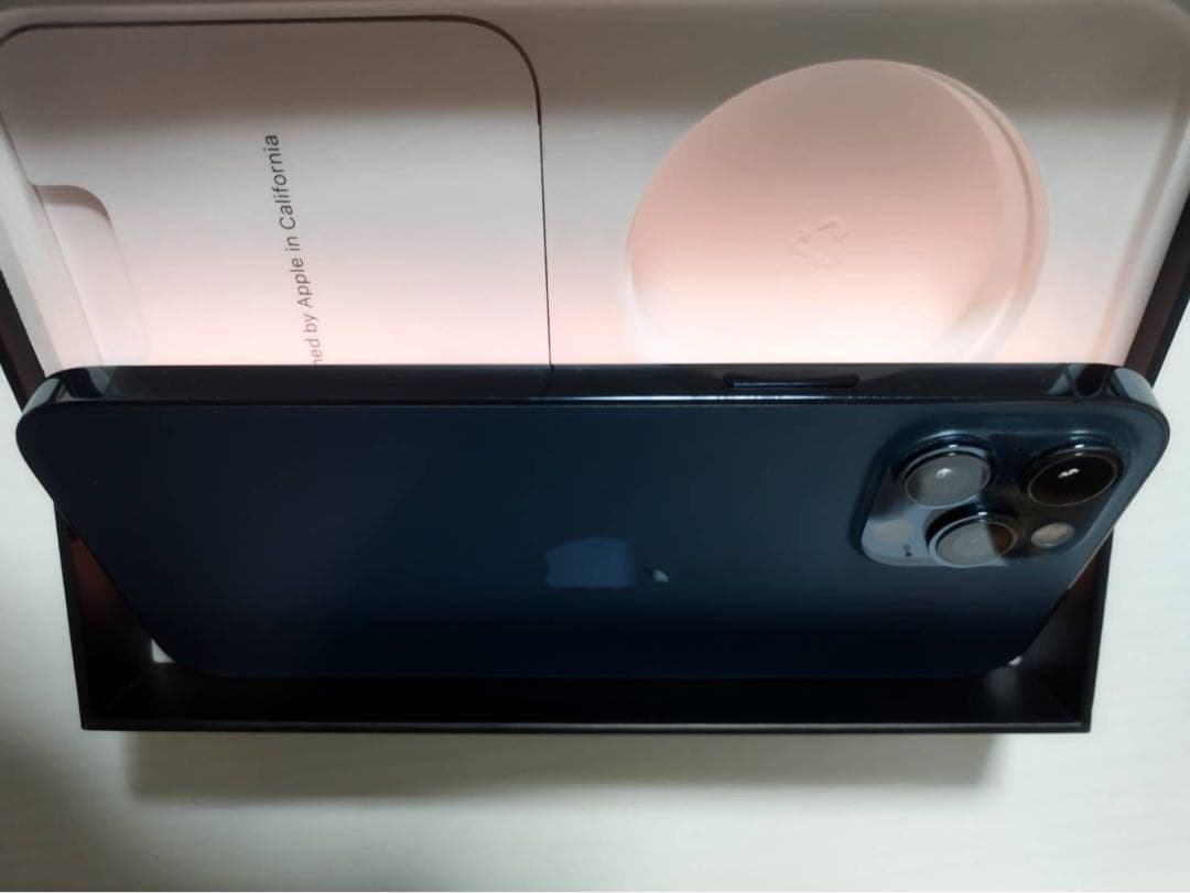 iPhone12promax iPhone 本体