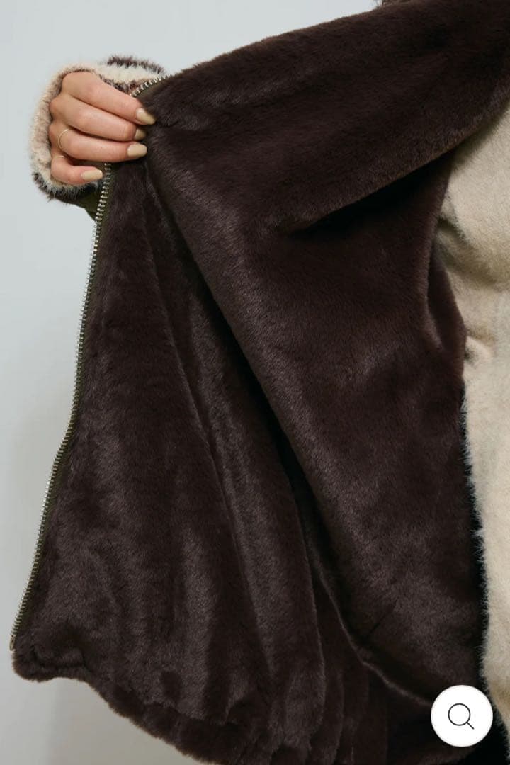 IAMALPHA ボア襟ジップブルゾン アウター