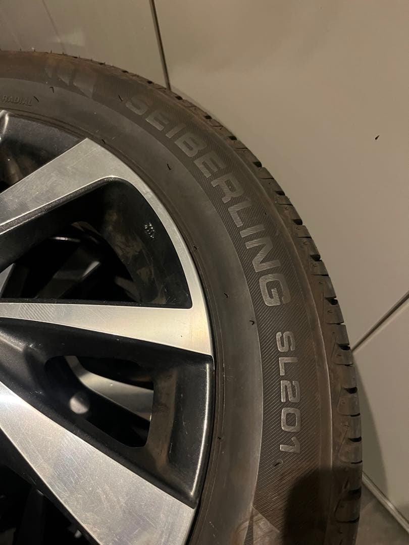 アクア16インチ ホイールセット バリ溝