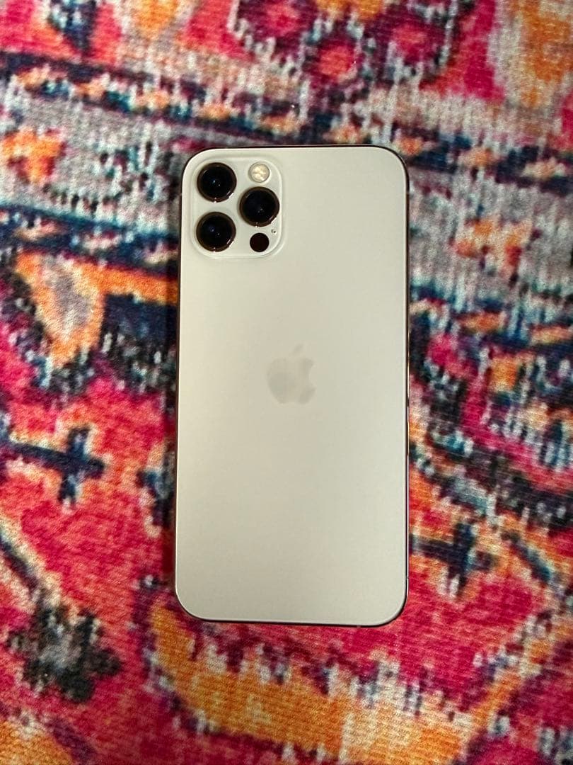 iPhone 12 Pro 256GB ゴールド 極美品　バッテリー残79%